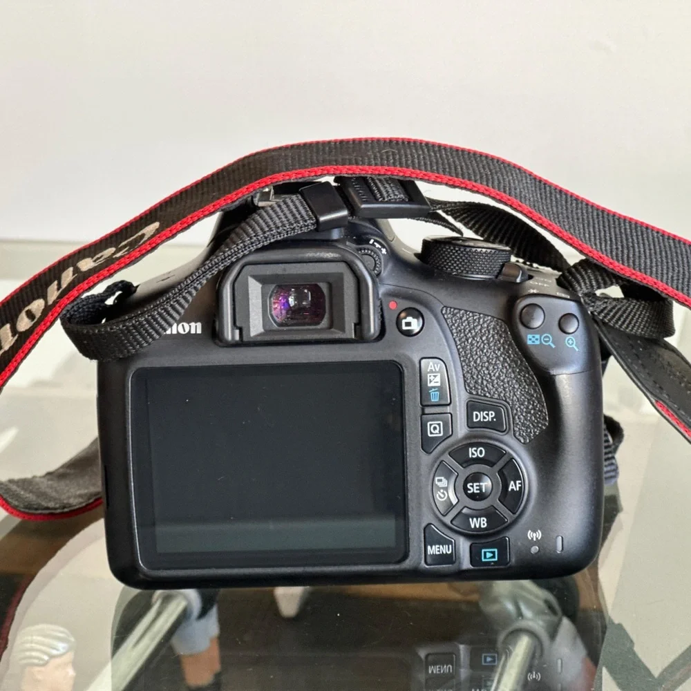 Canon EOS Rebel T6 Camera reflex digital with lens 18 – 55 mm